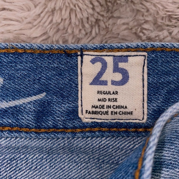 Free People Mid-Rise Jean Shorts - Picture 4 of 4